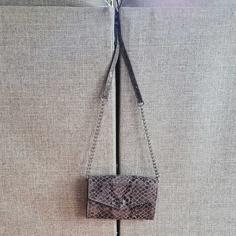Free Shipping - Michael Kors Mini Shoulder Bag/Wallet